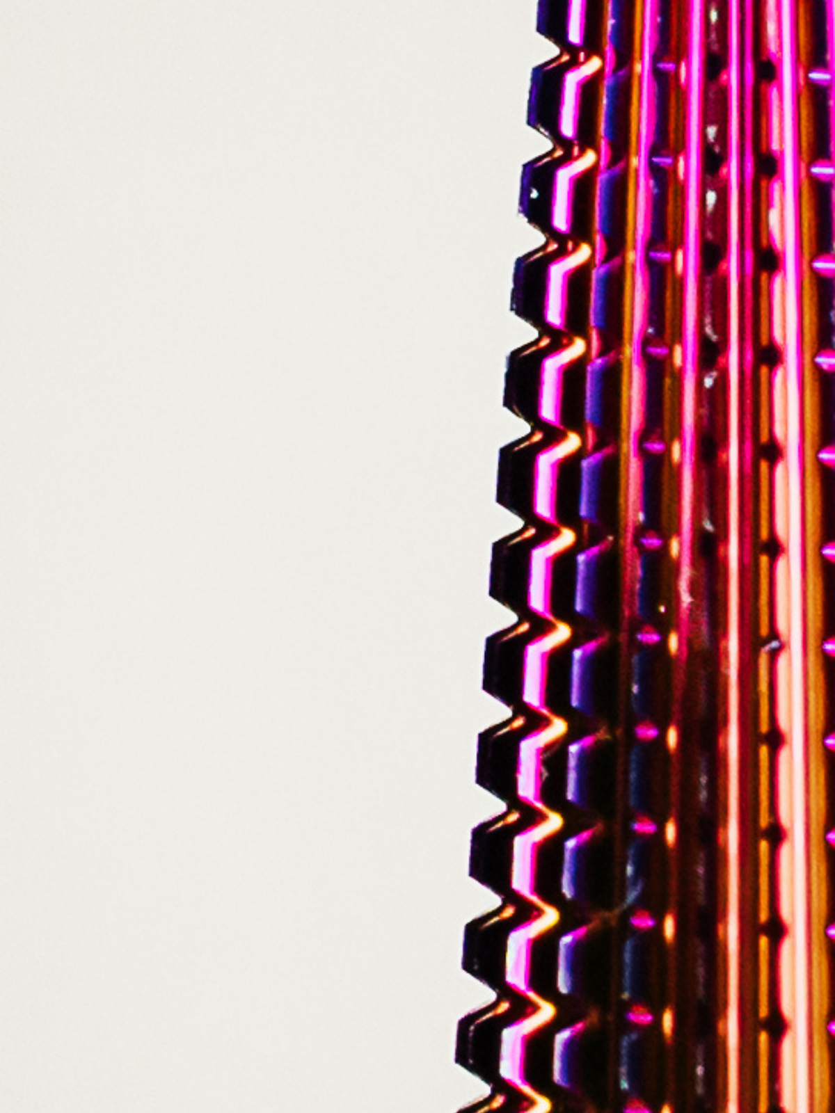 close up image of 5-in-1 e-file bit