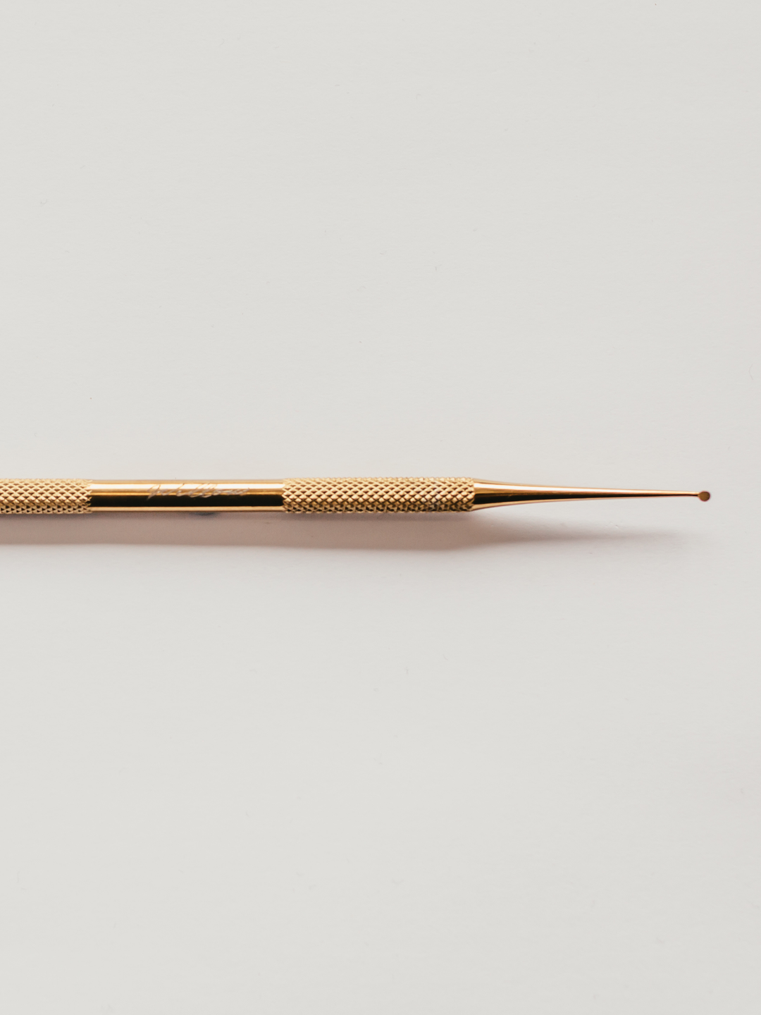 Willow Pedi-Scoop Tool - Gold