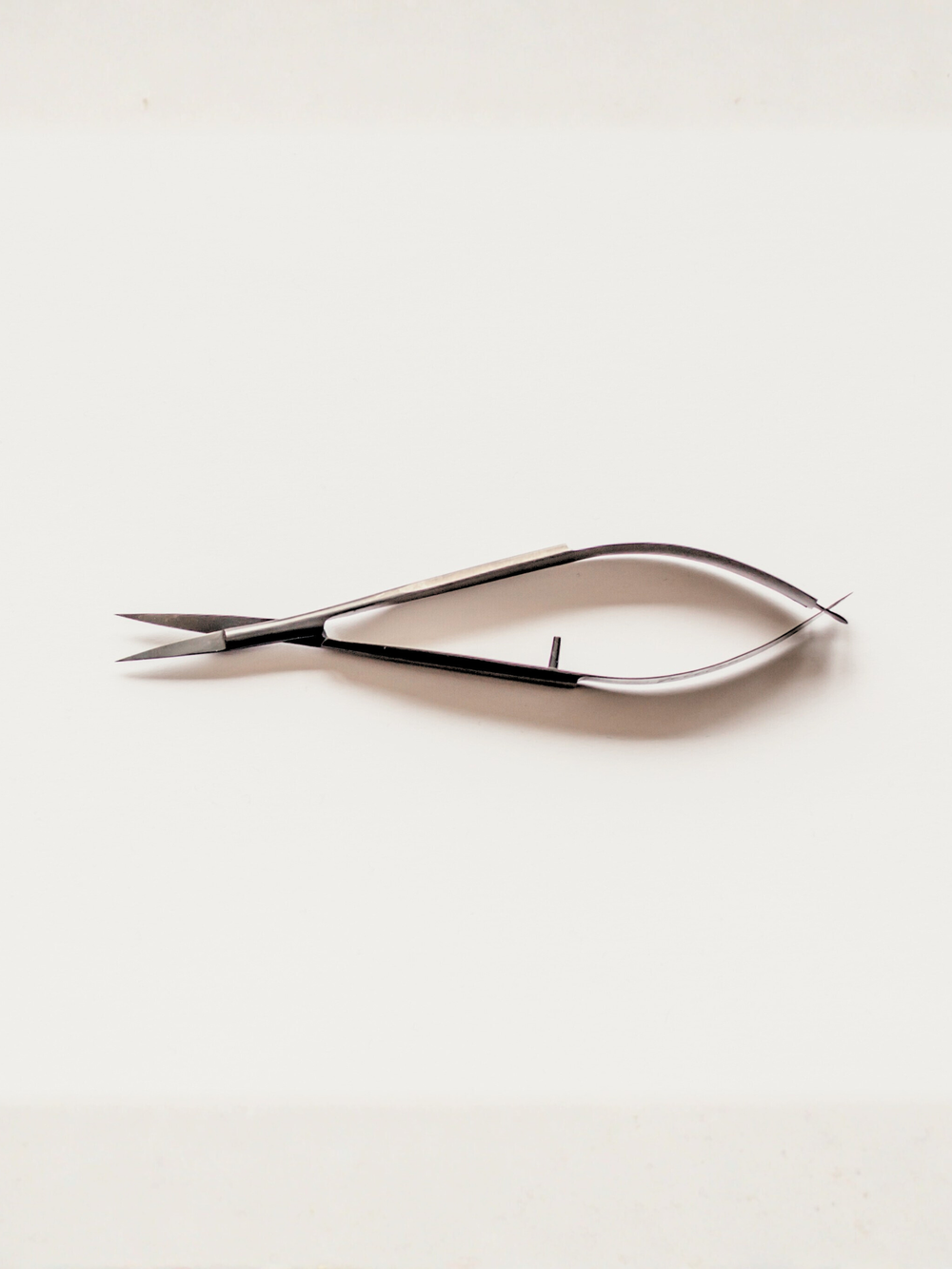 Willow Pro Scissor - Black